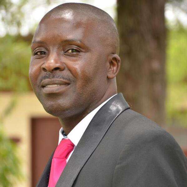 Dr. Benny Chitsa