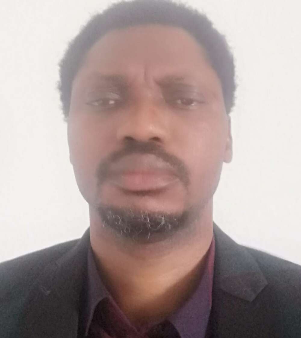 Dr. Babatunde Akinlabi
