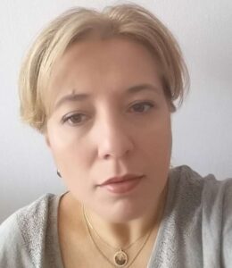 Dr. Mihaela Victorita Carausan