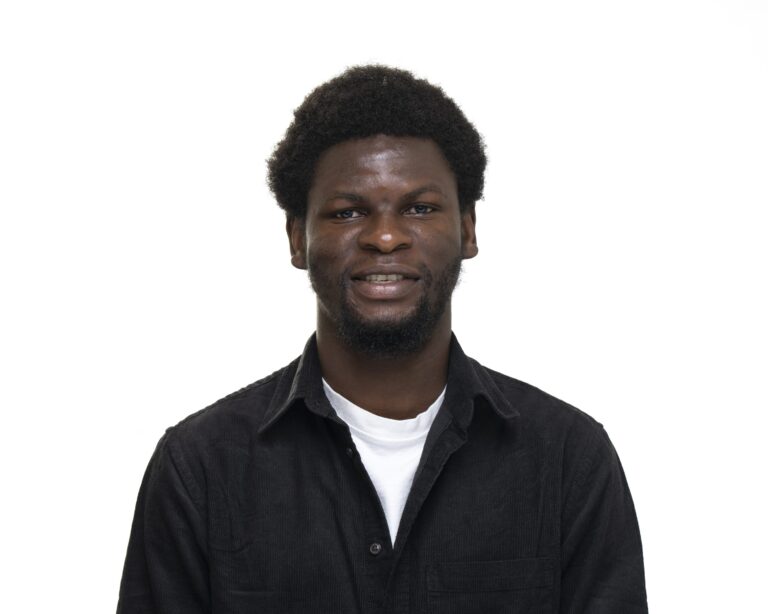 2025-05-30_Graduate-Studies_Portraits_Oluwadamilare-Adisa_008