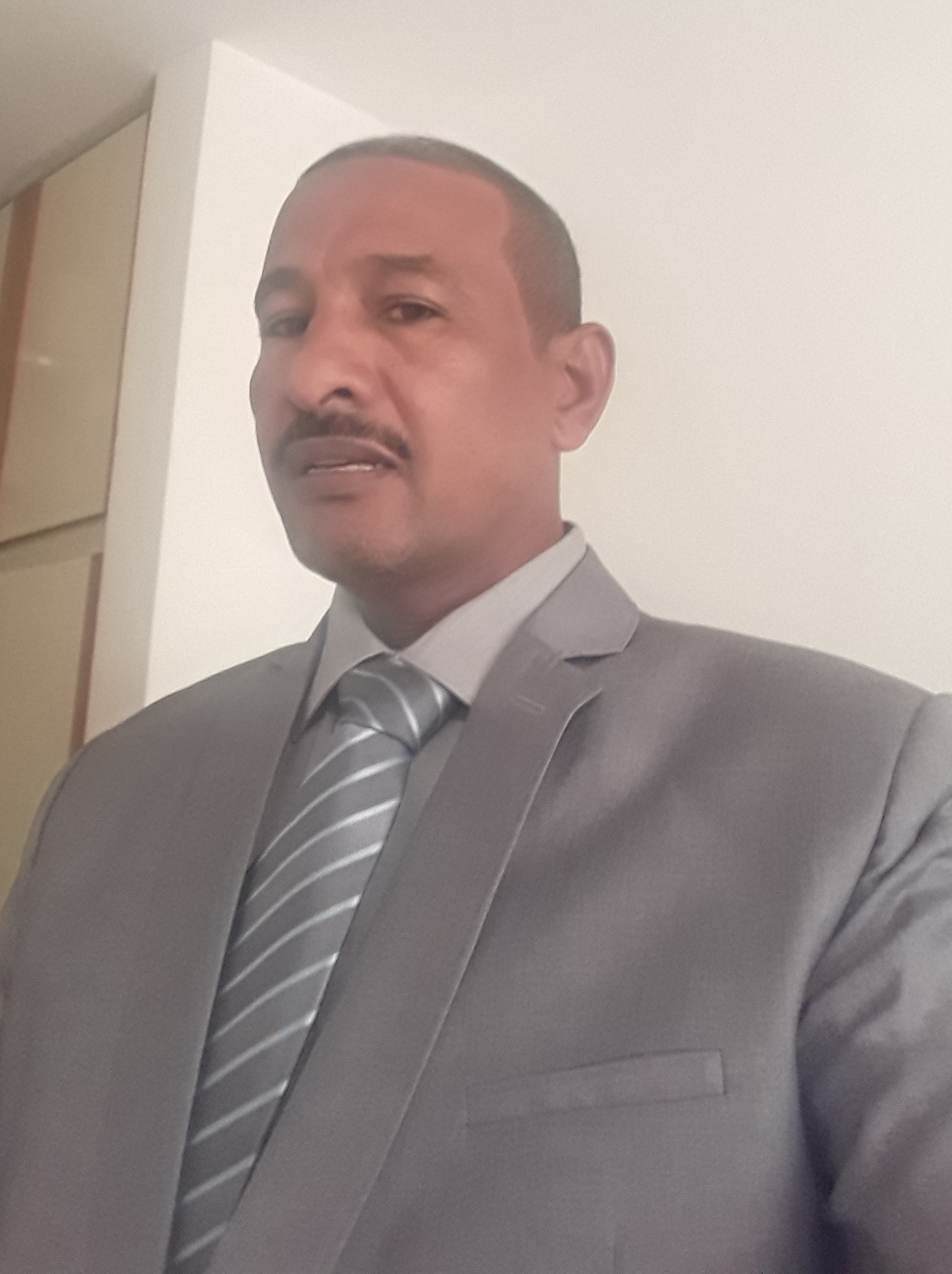 Dr. Shaker Babiker Ahmed