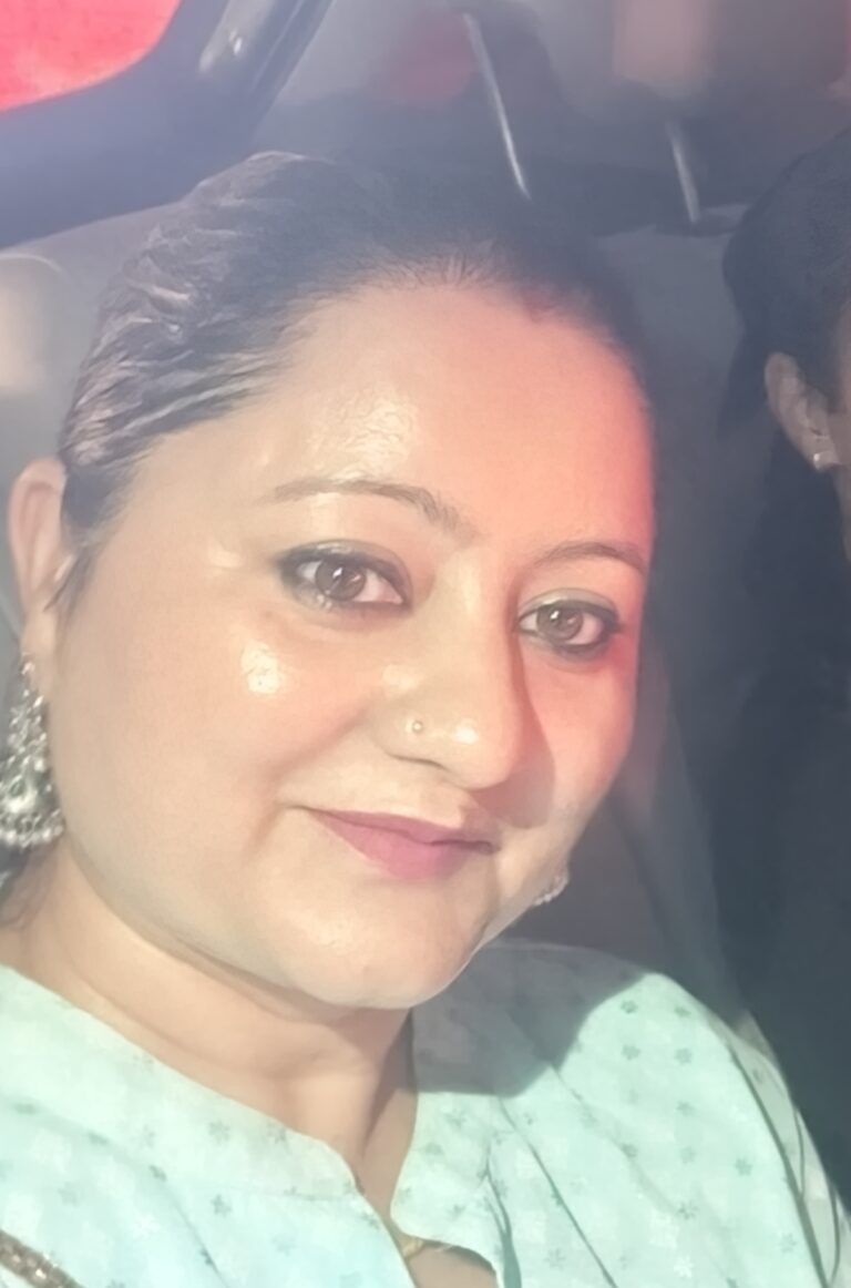 Dr. Arti kundan