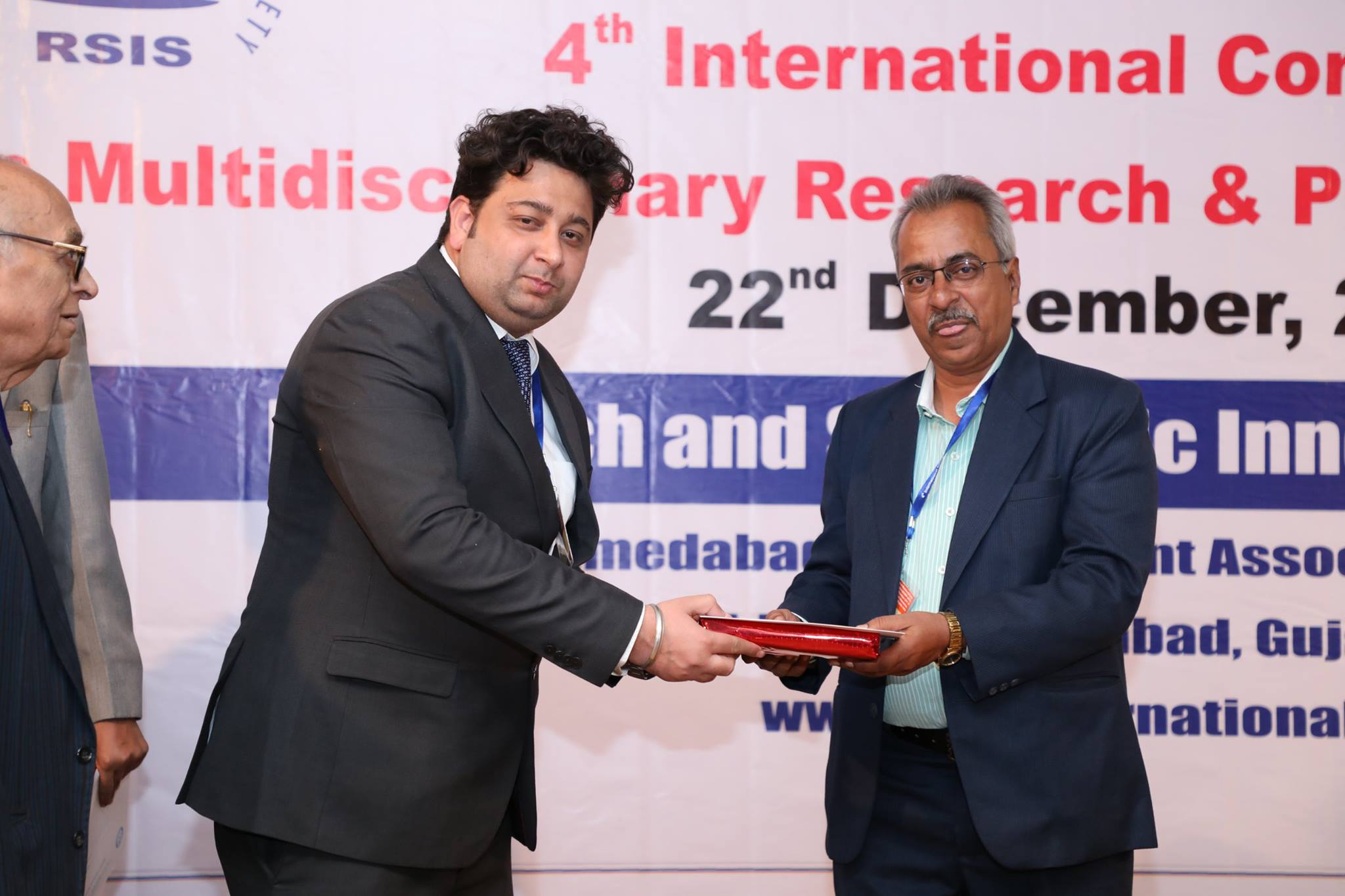 513035894_24008463265451318_5017888525871442118_n